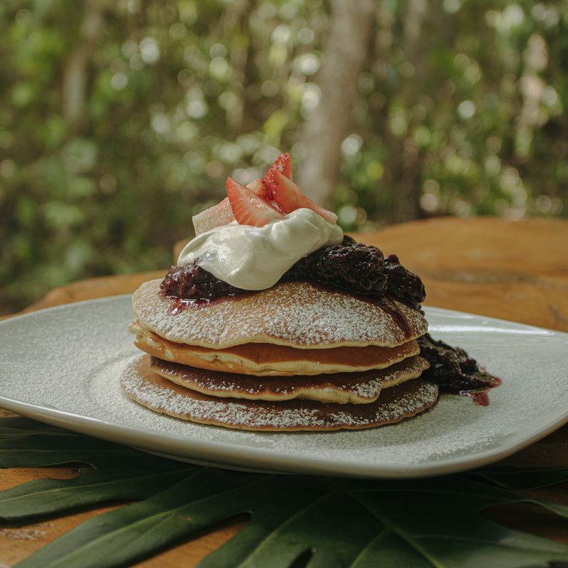 Hotcakes con Frutos Rojos