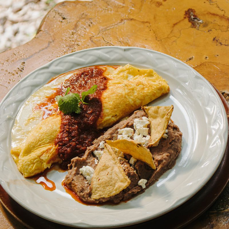 Omelette con Queso Mozzarella y Champi&ntilde;ones